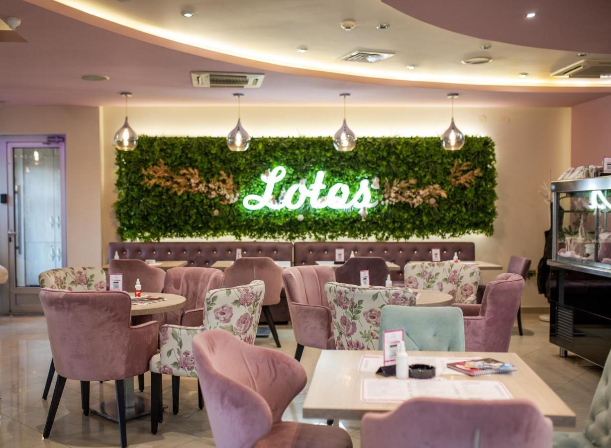 Garni Hotel Lotos Ni Buitenkant foto