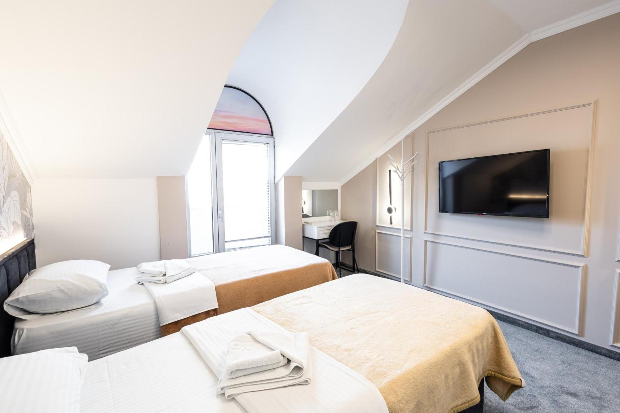 Garni Hotel Lotos Ni Buitenkant foto