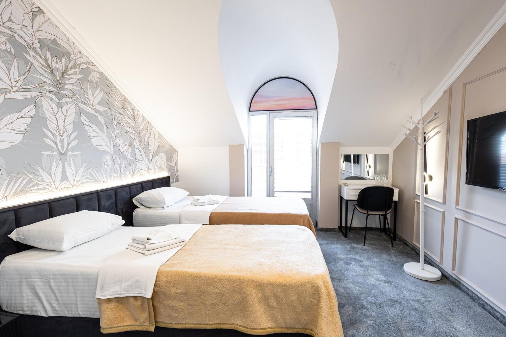 Garni Hotel Lotos Ni Buitenkant foto