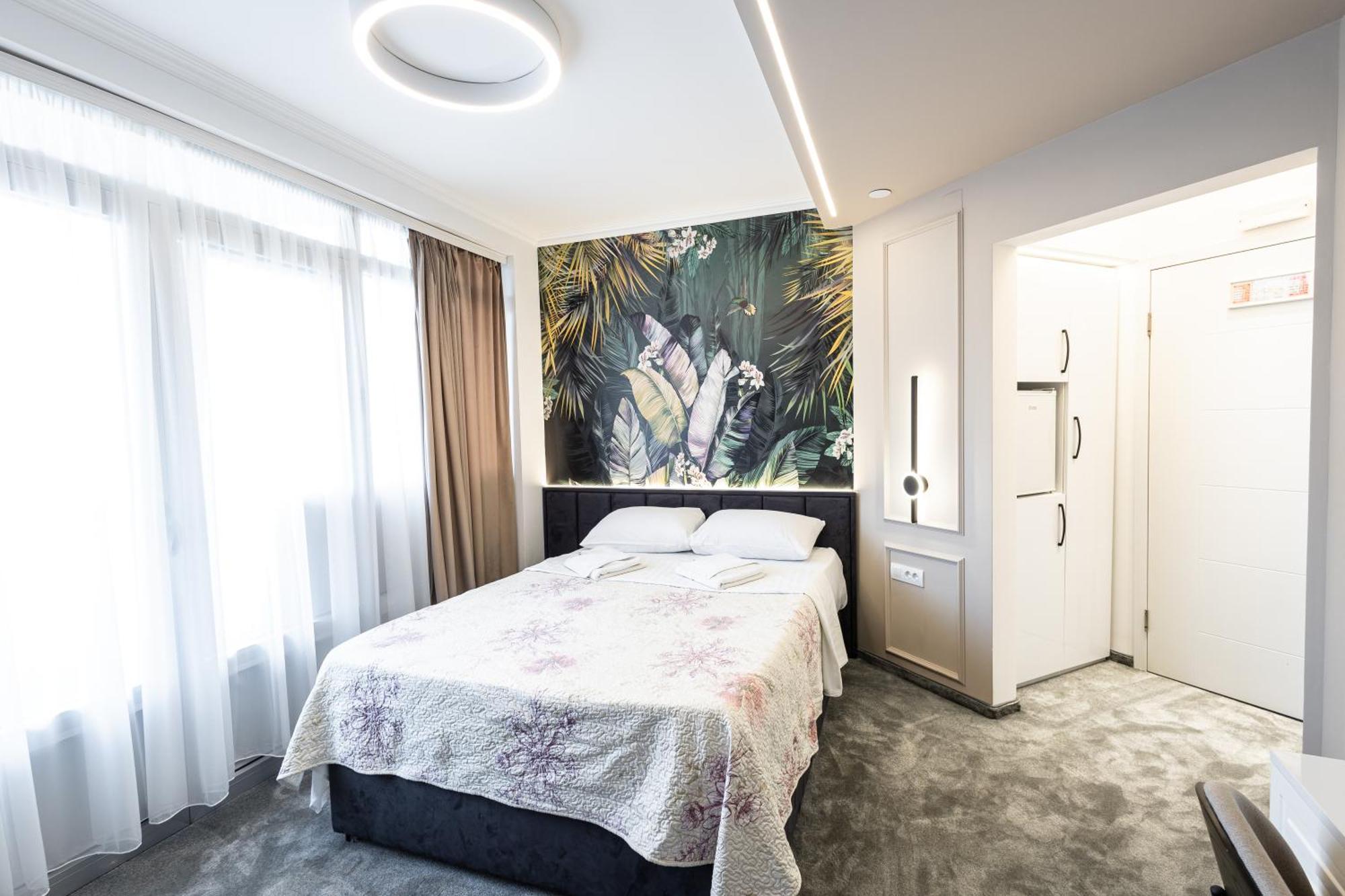 Garni Hotel Lotos Ni Buitenkant foto